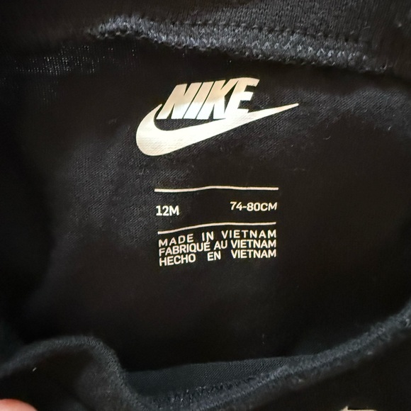 NIKE Toddler Boys Air T-shirt and Shorts Set, 2-Piece - Picture 8 of 8